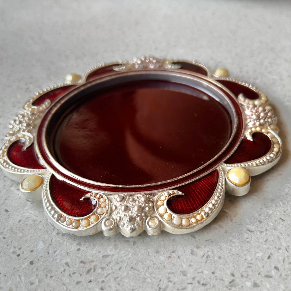 Bombay Co Red & Silver Wine Coaster & Stopper Set - Picture 6 of 13